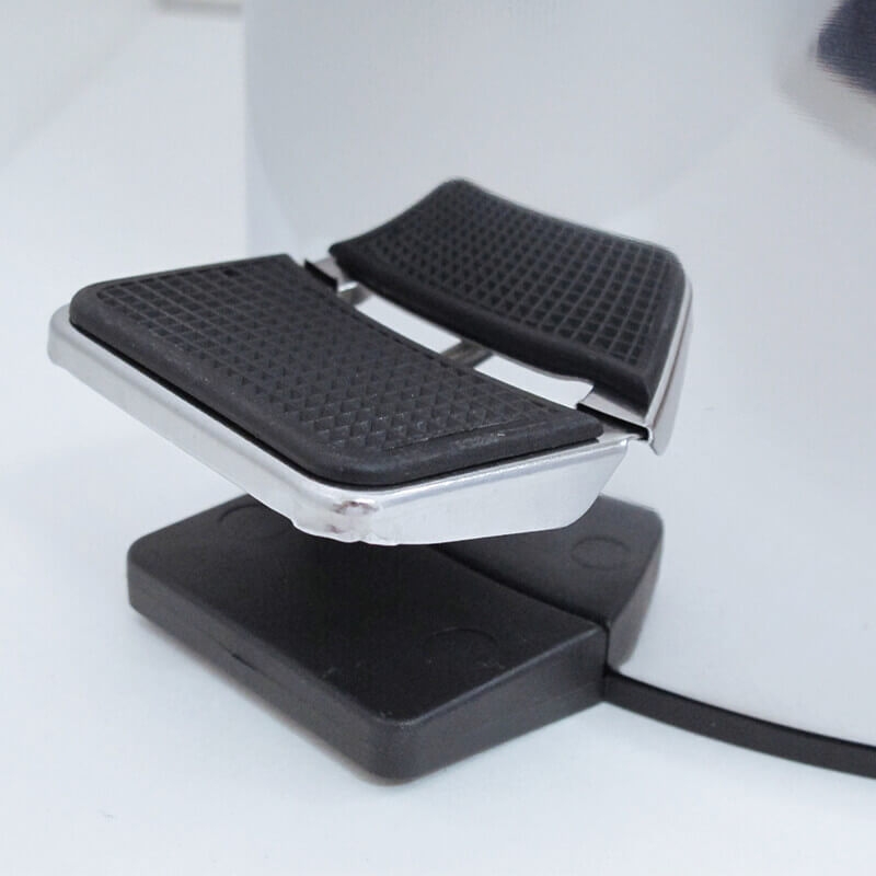 ST腳踏垃圾桶（YM-111AL）